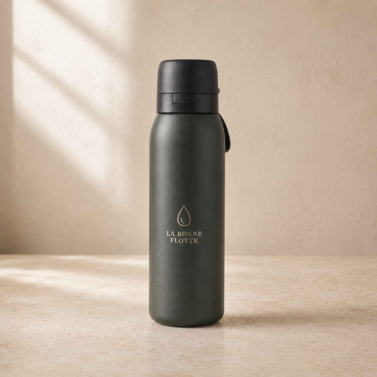 La Gourde filtrante inox — 740 ml